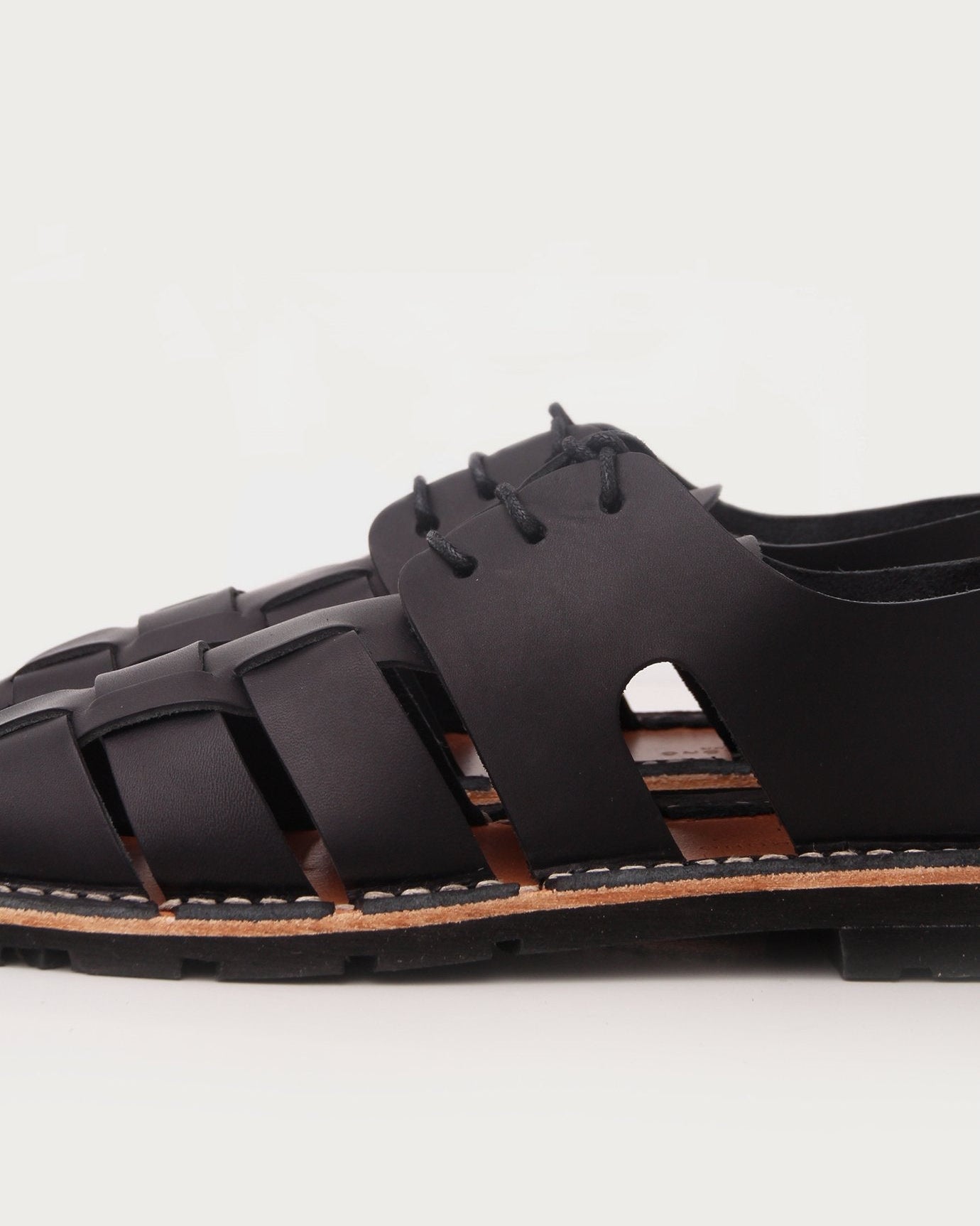 Artisanal Shoe 10/05