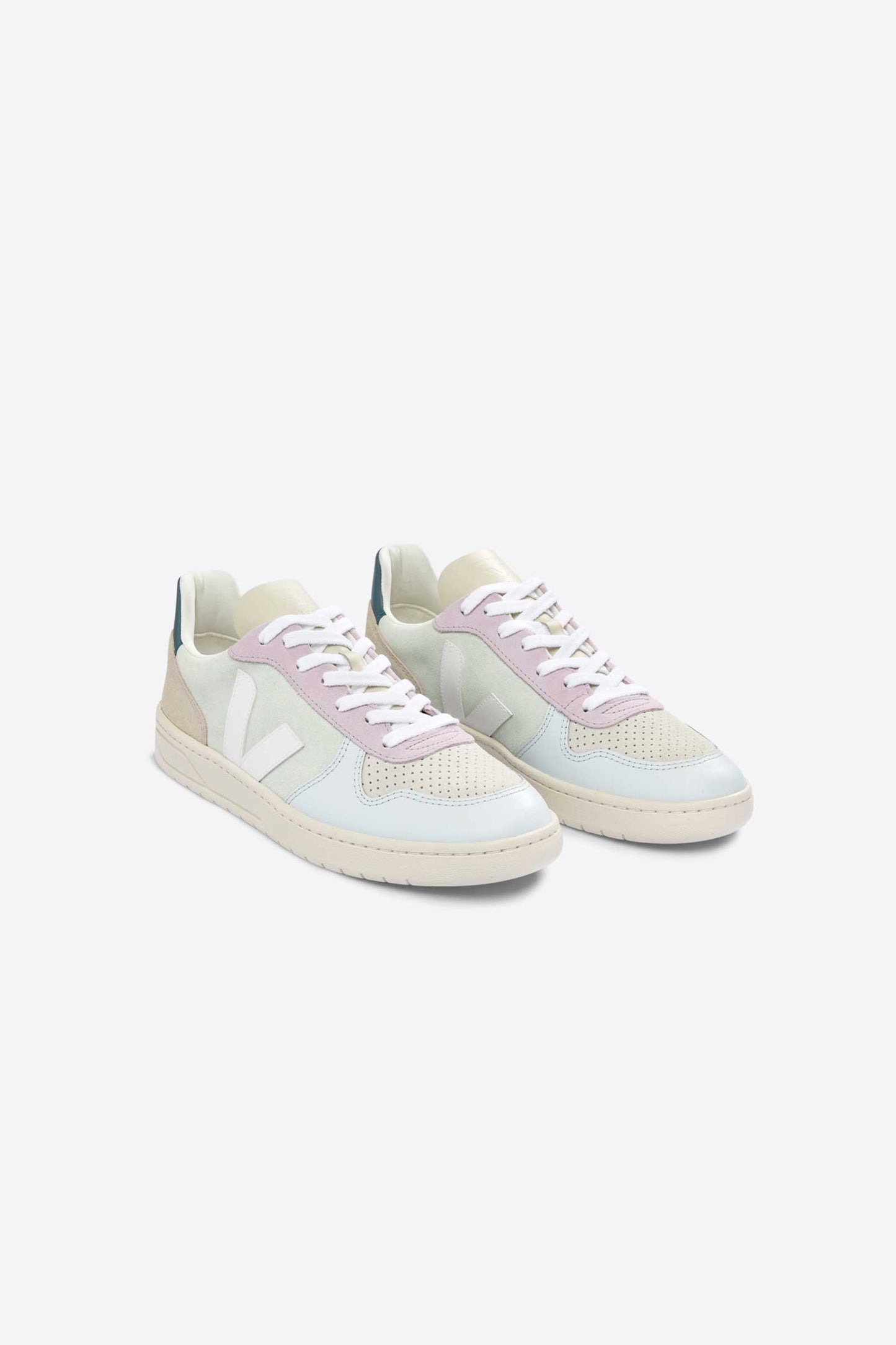 V-10 Suede