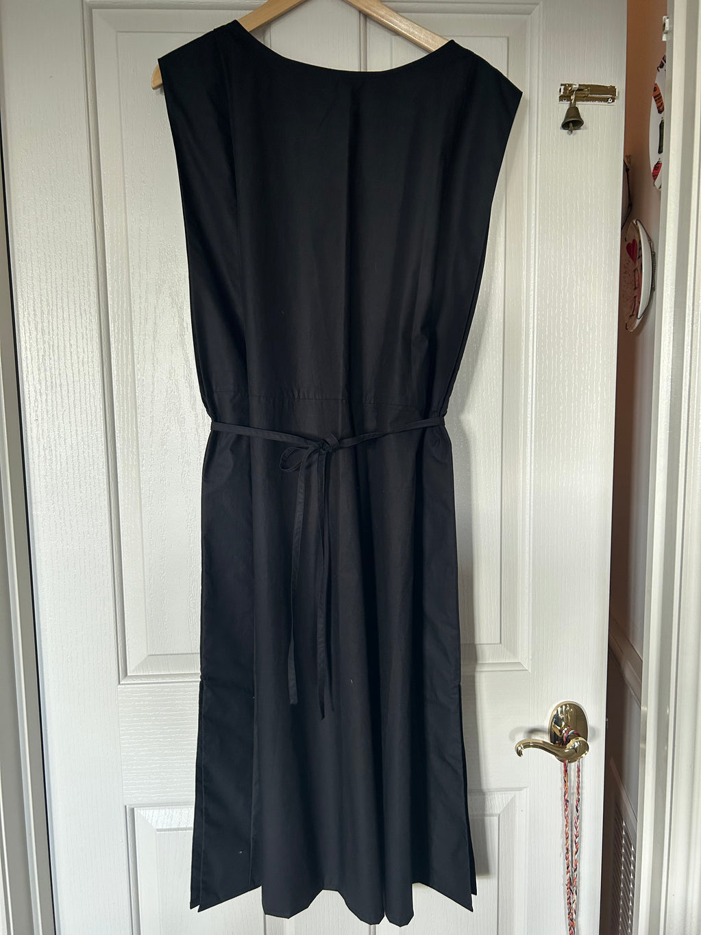 Raven Pinafore