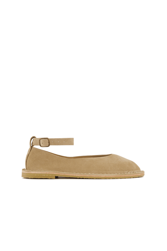 Artisanal Pumps 10/25