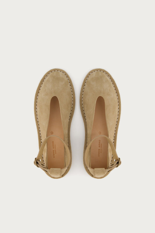 Artisanal Pumps 10/25