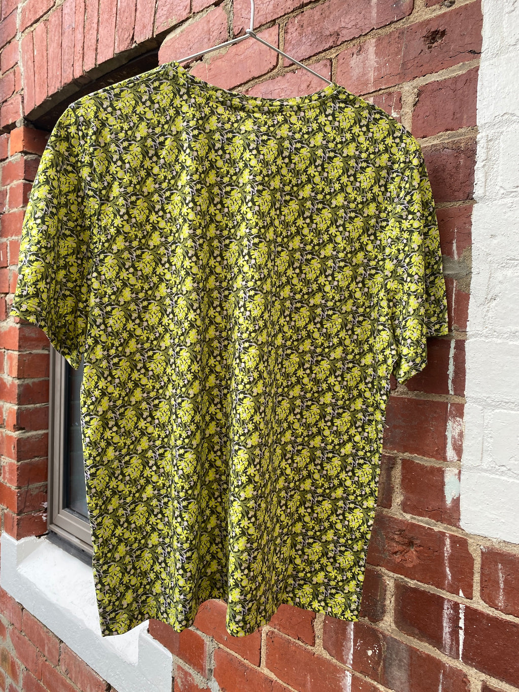 Flora Tee