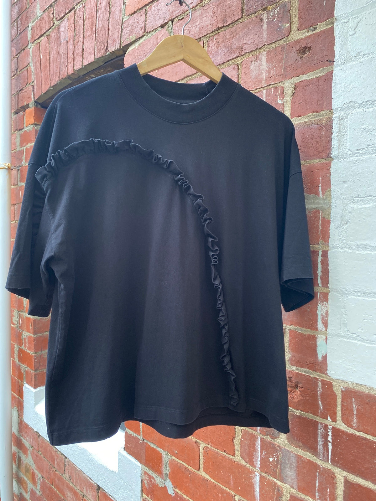 Frill Tee