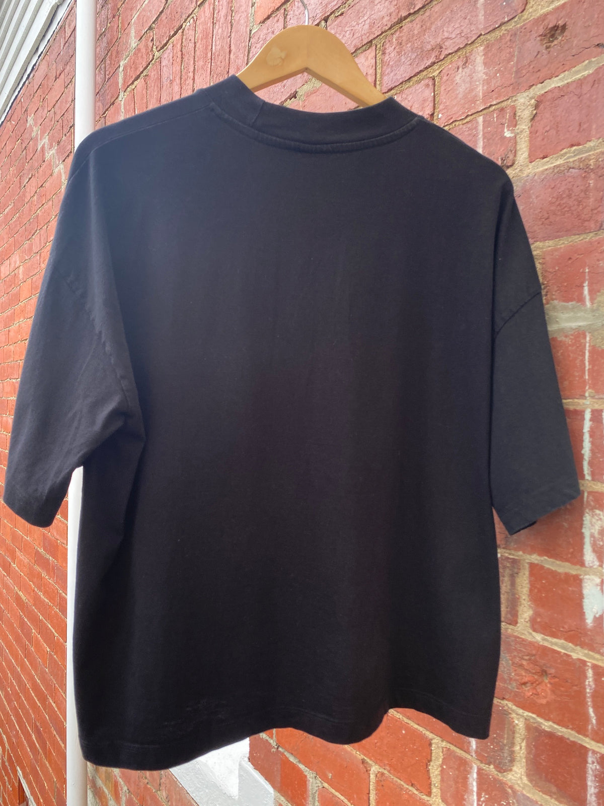 Frill Tee