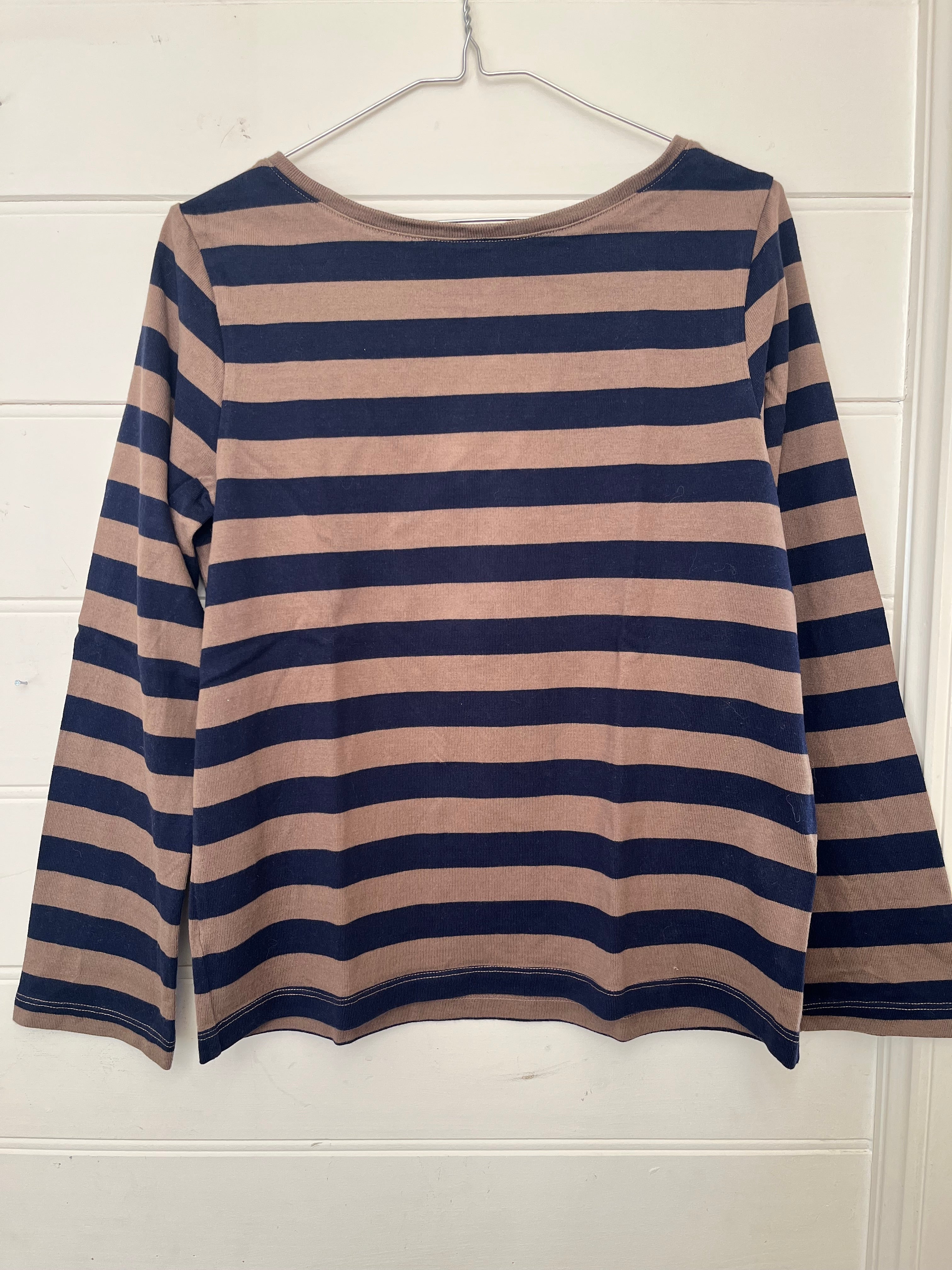 Breton Top