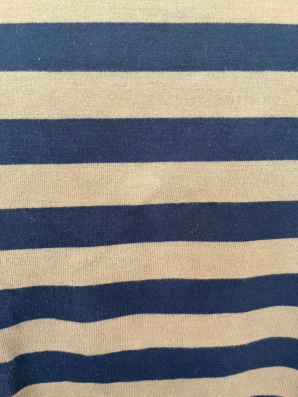 Breton Top