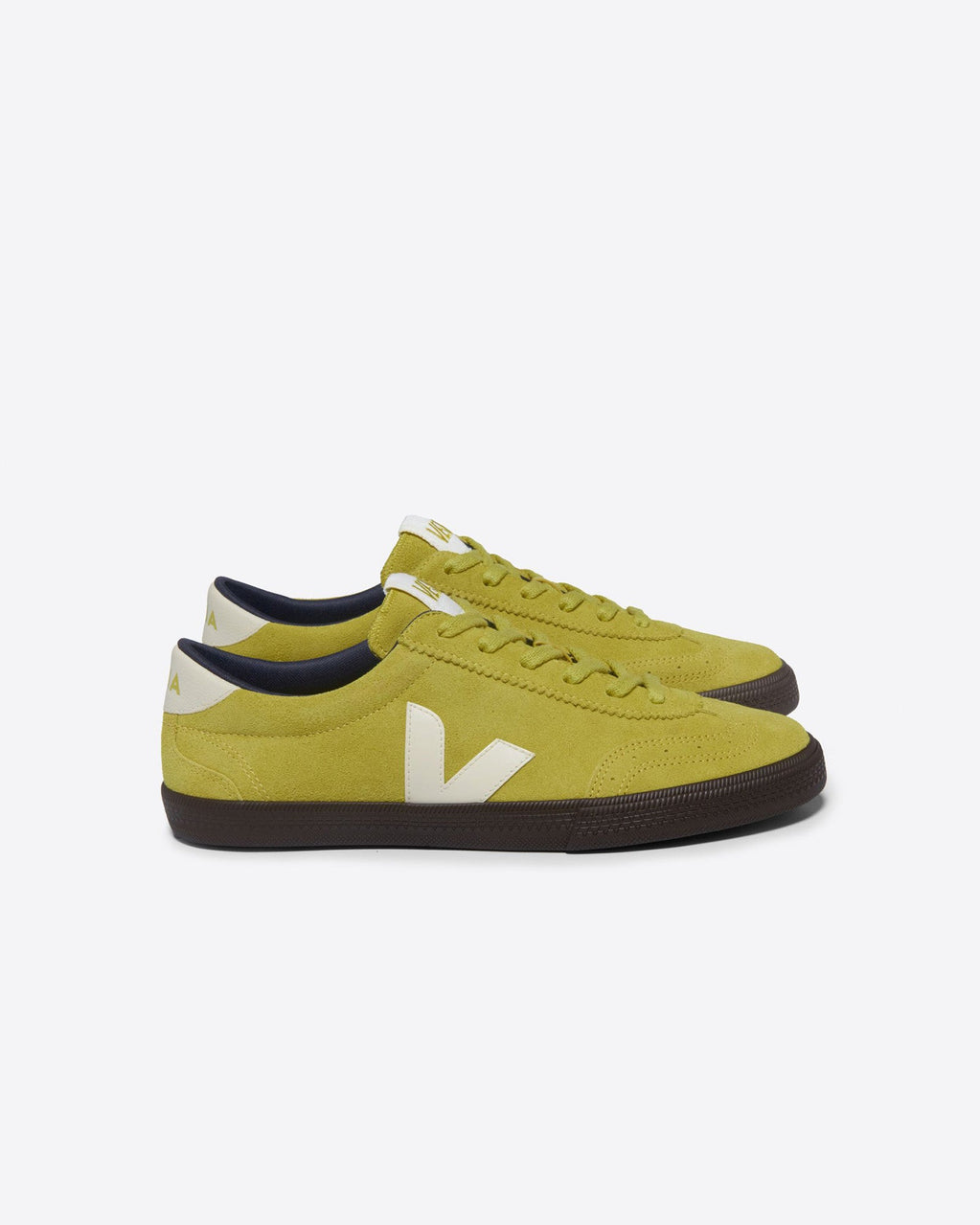 Volley Suede