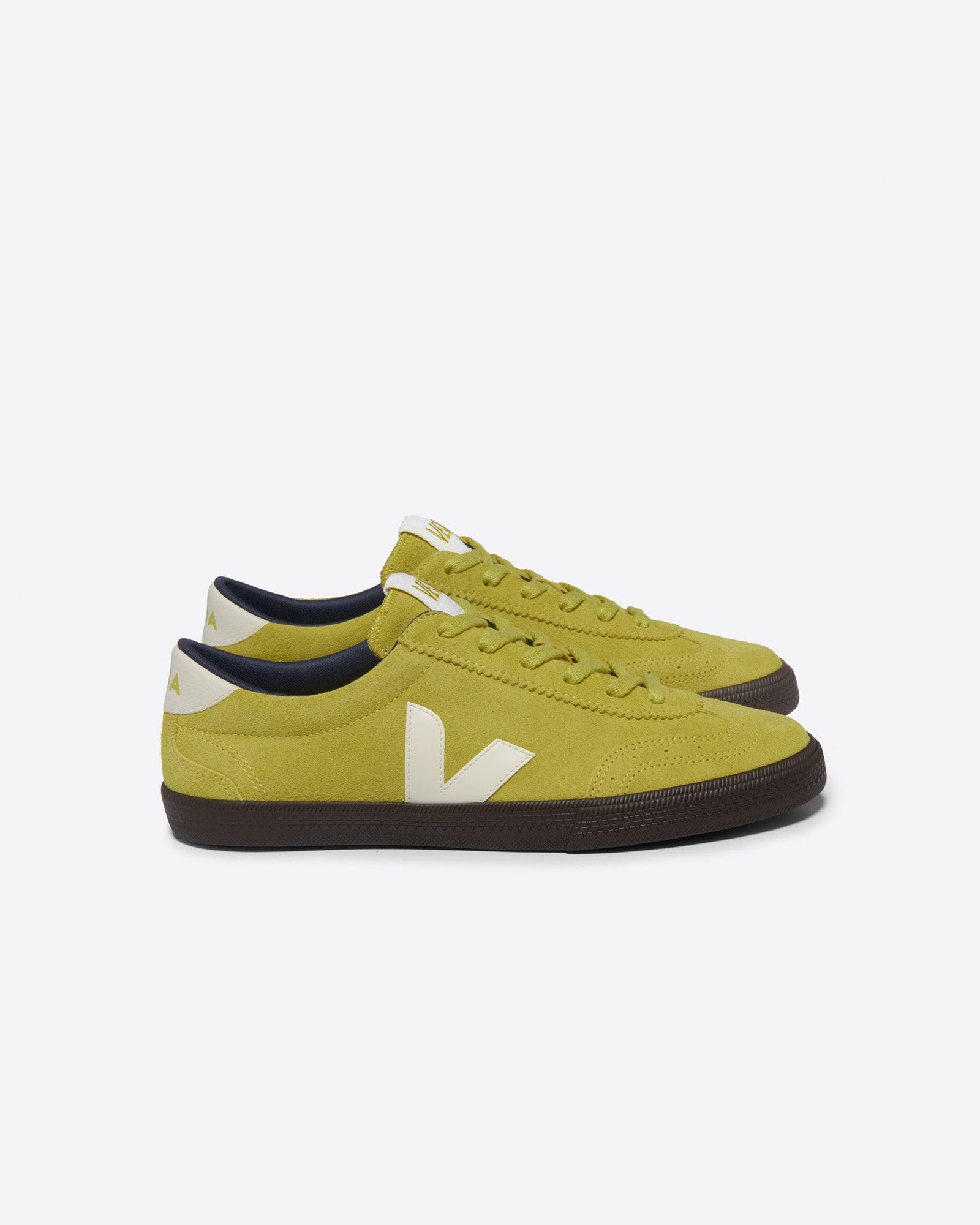 Volley Suede