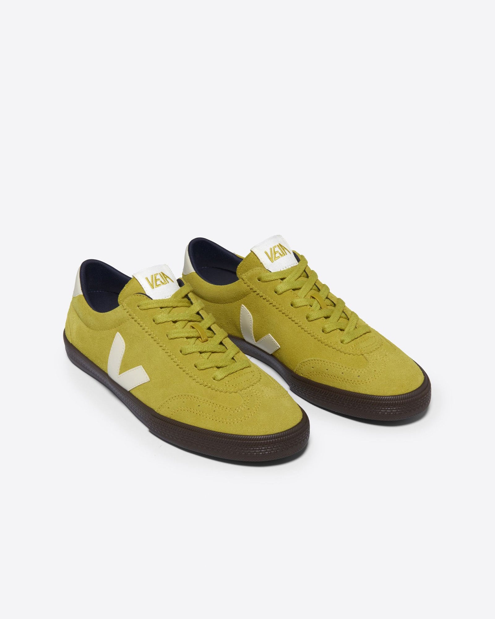Volley Suede