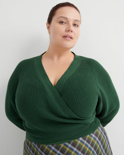 Model wearing size XL