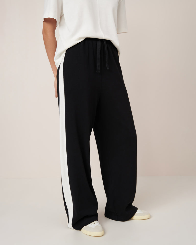 Contrast Trackpant