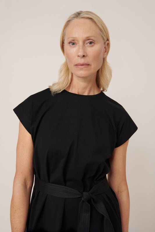 Form Dress