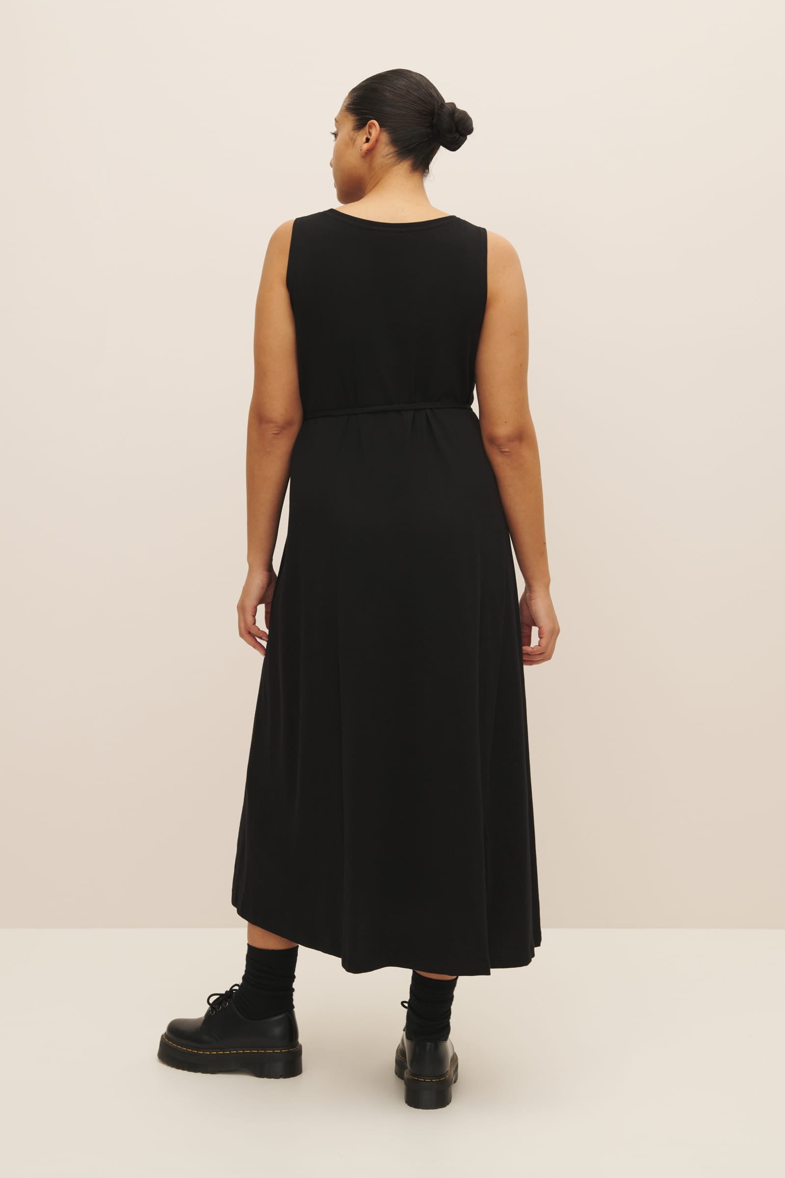 Black tank sale swing dress