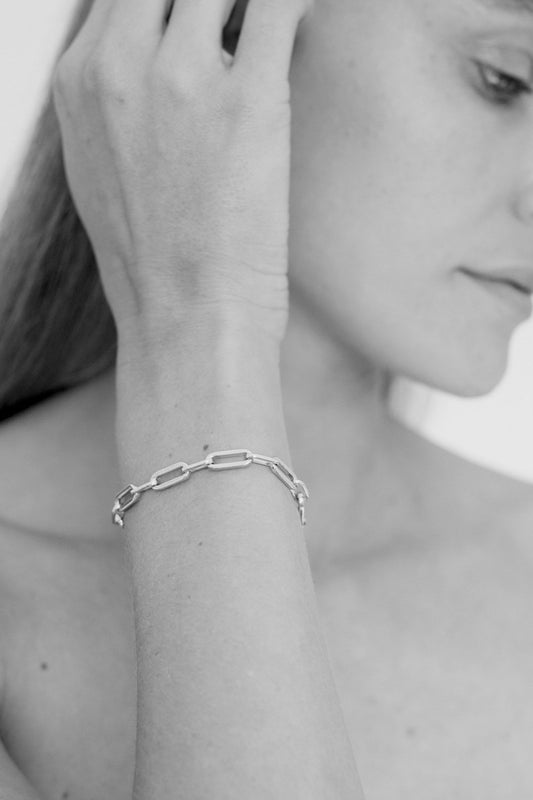 Suitor Chain Bracelet